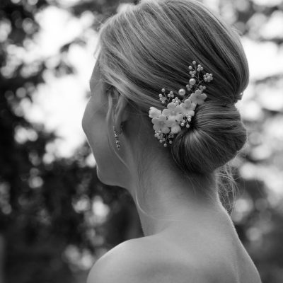 Chignon de mariée élégant et tendance - Maquilleuse coiffeuse mariage Lyon